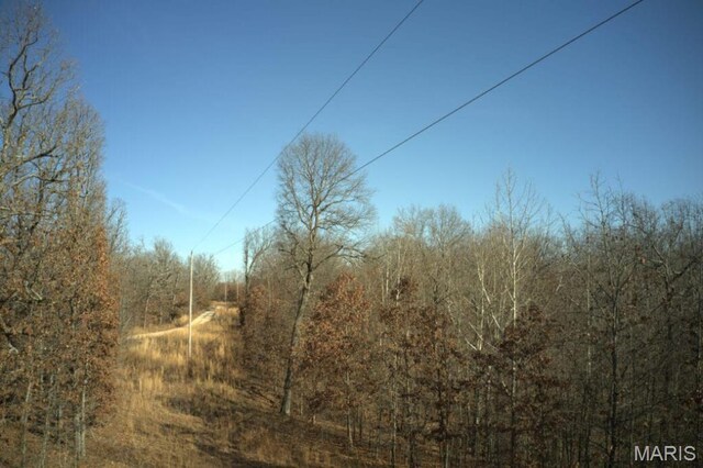 35521 Moonlight Dr, Eldridge, MO 65463