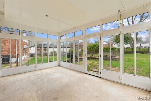8900 Southview Ln, Saint Louis, MO 63123 - view of unfurnished sunroom