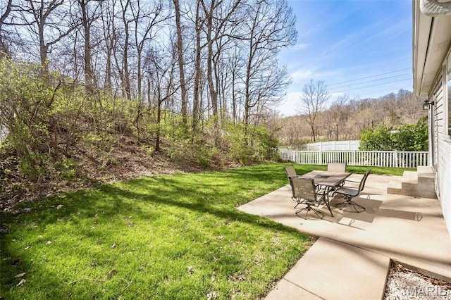 1168 Oak Hollow Dr, Imperial, MO 63052 - view of yard featuring a patio