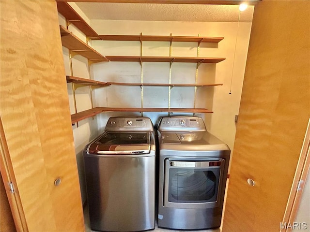1101 S Mildred Blvd, Salem, MO 65560 - clothes washing area featuring washer and clothes dryer