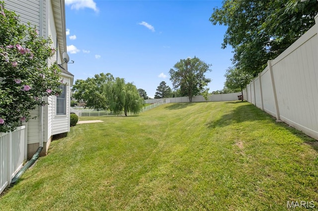 11 Country Crossing Estates Dr, Saint Peters, MO 63376 - view of fenced backyard