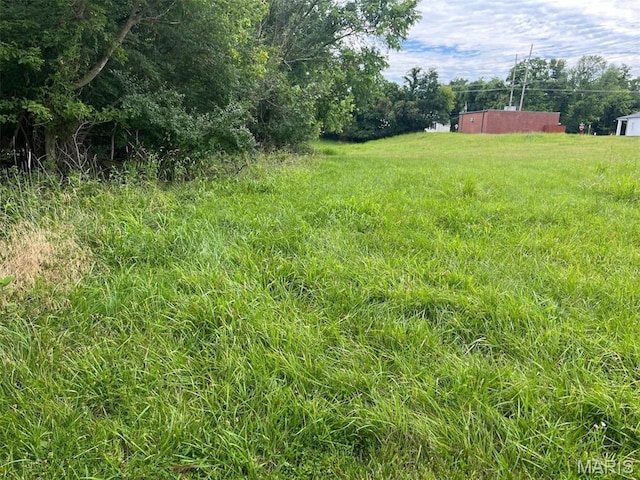 2550 Pond Rd, Grover, MO 63040