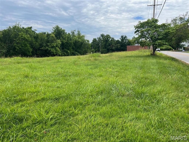 2550 Pond Rd, Grover, MO 63040
