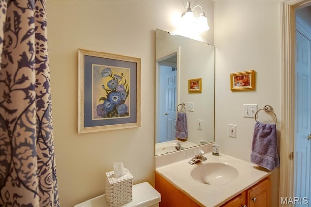 bathroom featuring vanity