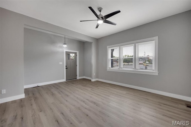 4311 Loughborough Ave, Saint Louis, MO 63116 - empty room featuring wood finished floors and a ceiling fan