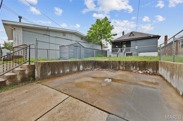4311 Loughborough Ave, Saint Louis, MO 63116 - view of patio