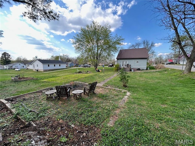 705 E Gibbs St, Salem, MO 65560 - view of green lawn