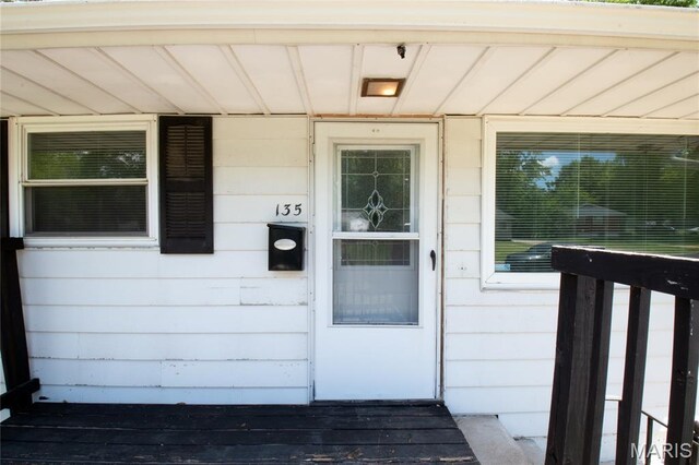 135 Dundee Cir, Saint Louis, MO 63137 - view of exterior entry