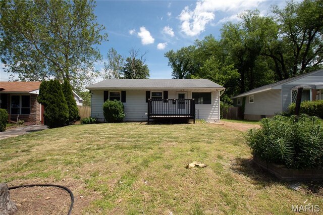 135 Dundee Cir, Saint Louis, MO 63137 - view of front of home featuring a deck