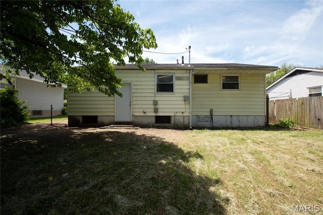 135 Dundee Cir, Saint Louis, MO 63137 - view of back of property