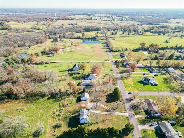 751 E Saint Eunice Rd, Fulton, MO 65251 - aerial view of property and surrounding area with rural landscape and a large body of water
