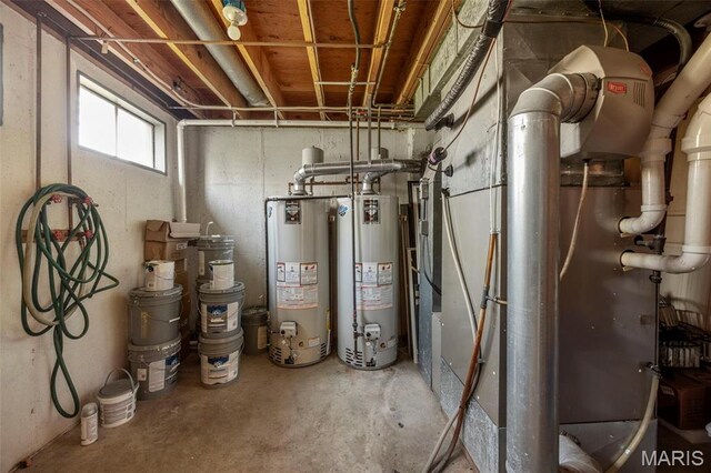 1304 Brynnwood Dr, Saint Louis, MO 63124 - utilities with water heater