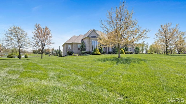 9108 Wiltshire Dr, Columbia, IL 62236 - view of front of home with a front lawn