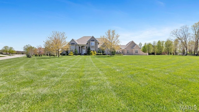 9108 Wiltshire Dr, Columbia, IL 62236 - view of front of house with a front lawn