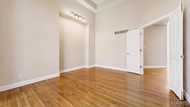 9108 Wiltshire Dr, Columbia, IL 62236 - empty room featuring light wood-type flooring and baseboards
