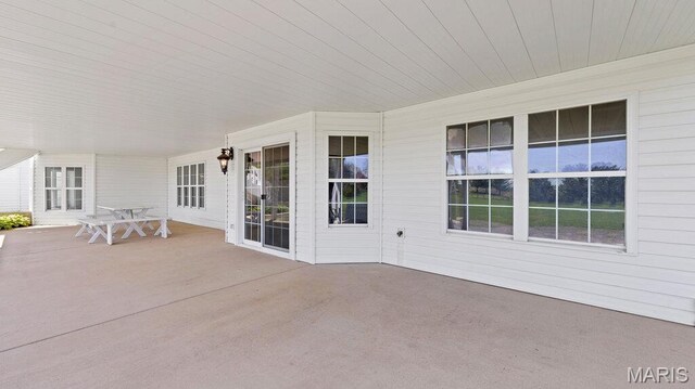 9108 Wiltshire Dr, Columbia, IL 62236 - view of patio / terrace