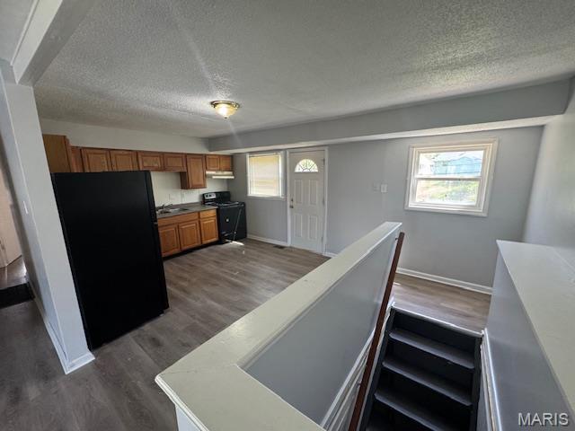 322 Caithness Rd, Saint Louis, MO 63137 - photo 3