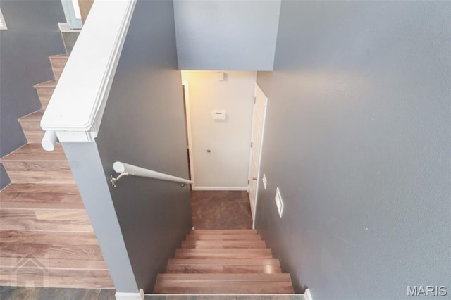 23332 Righteous Ln, Waynesville, MO 65583 - staircase featuring baseboards