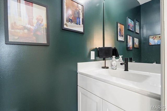 145 Pampano Ln, Saint Charles, MO 63301 - bathroom featuring vanity and a textured wall