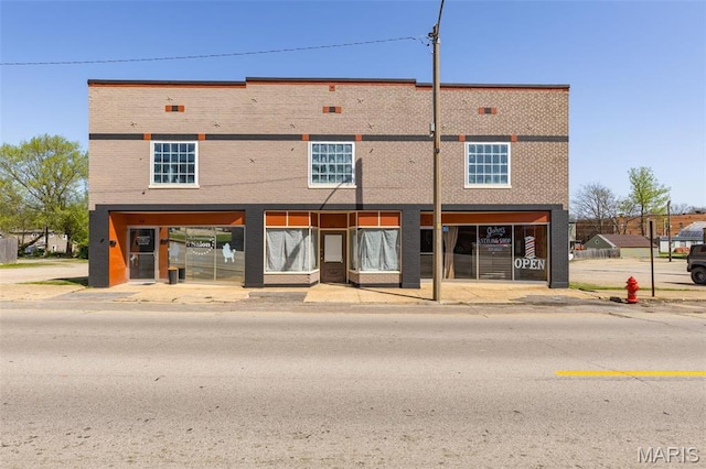32 W School St, Bonne Terre, MO 63628 - view of front of home