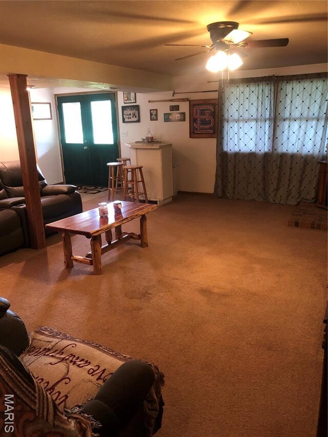 1653 Lakeshore Dr, Cuba, MO 65453 - living room featuring carpet floors and ceiling fan
