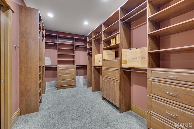 10711 Kennerly Rd, Saint Louis, MO 63128 - spacious closet featuring carpet floors