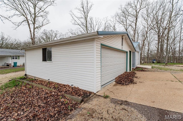 777 Squaw Rd, Cuba, MO 65453 - view of detached garage