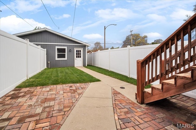 3974 Utah St, Saint Louis, MO 63116 - view of yard with a patio area
