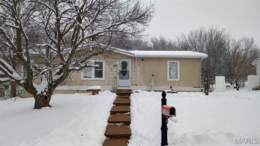 view of manufactured / mobile home
