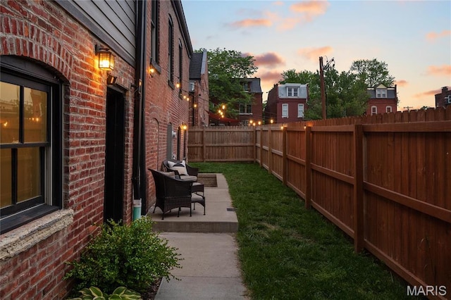 view of yard with a patio area
