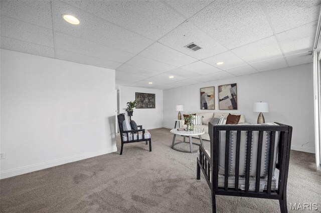1747 Russet Valley Dr, Saint Louis, MO 63146 - carpeted living room featuring a drop ceiling, recessed lighting, and baseboards