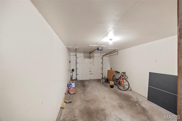 1747 Russet Valley Dr, Saint Louis, MO 63146 - garage featuring a garage door opener