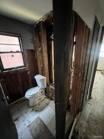 5920 Lalite Ave, Saint Louis, MO 63136 - bathroom featuring toilet