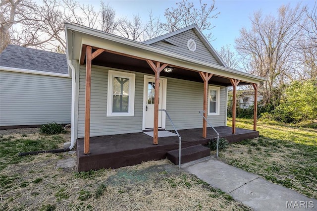 450 Michigan, Lebanon, MO 65536 - view of front of home with covered porch