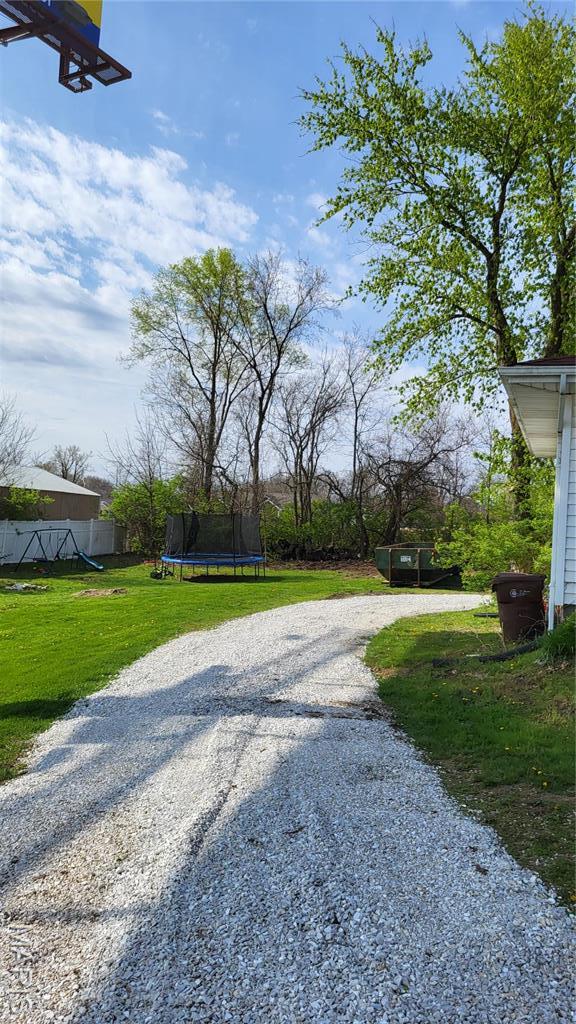 731 Old Moscow Mills Rd, Troy, MO 63379 - view of dirt / gravel driveway