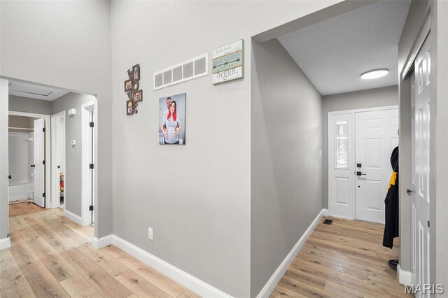 549 Rancho Ln, Florissant, MO 63031 - photo 3