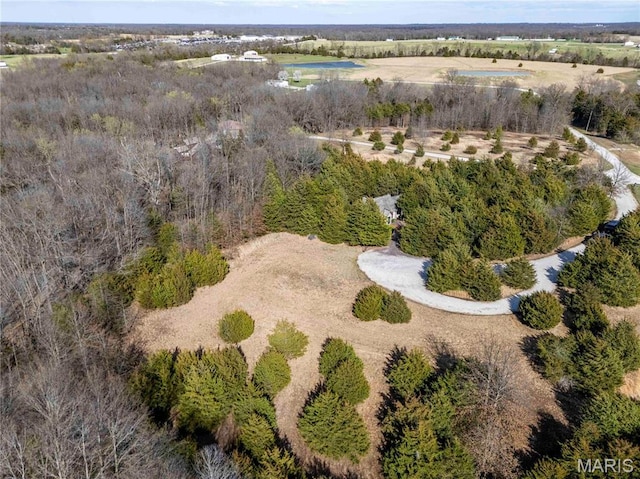 aerial view of property and surrounding area