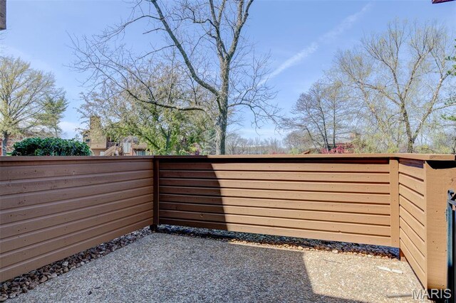 228 Hemingway Ln Unit F, Weldon Spring, MO 63304 - view of patio with fence