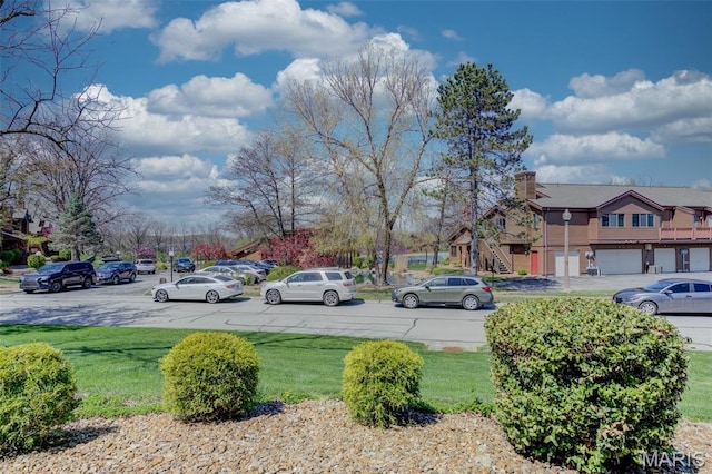 228 Hemingway Ln Unit F, Weldon Spring, MO 63304 - view of grassy yard