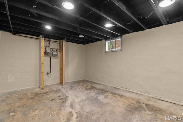 2326 Patton Ave, Saint Louis, MO 63144 - basement with gas meter
