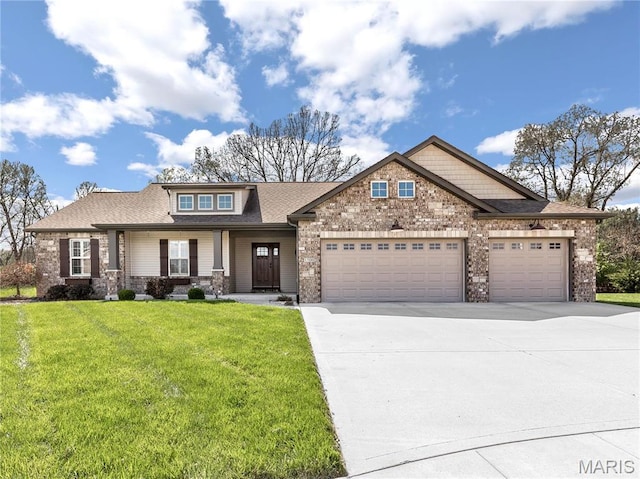 1500 Sagaponak Ln, Troy, IL 62294 - craftsman inspired home featuring a garage, driveway, a front lawn, a shingled roof, and covered porch