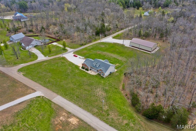 aerial view of property and surrounding area