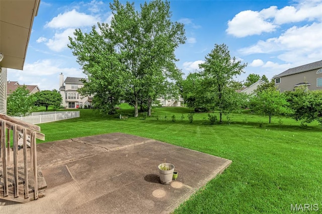 7 Park City Ct, Ofallon, MO 63368 - view of grassy yard featuring a patio and a residential view