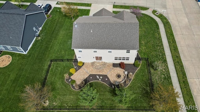 aerial view of property and surrounding area