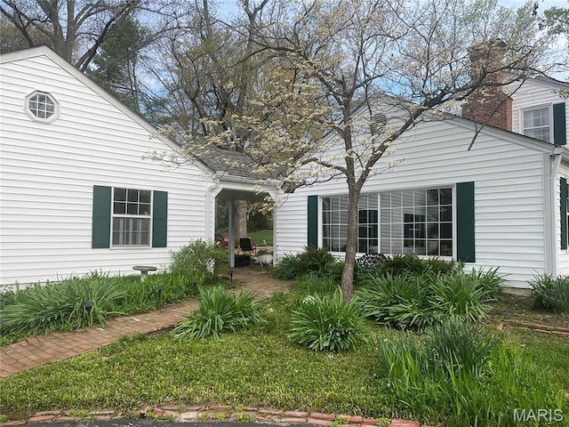 1843 Manor Hill Rd, Saint Louis, MO 63131 - view of yard