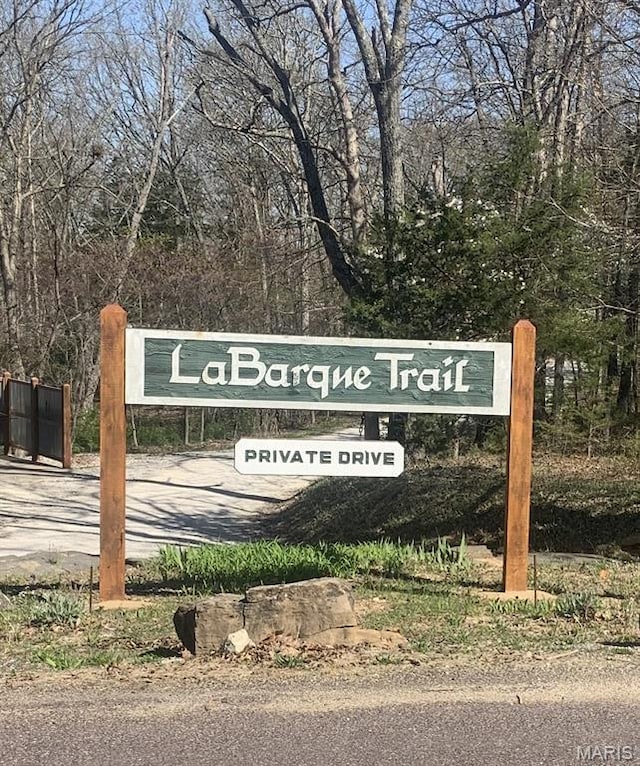 4981 Labarque Trl, Catawissa, MO 63015