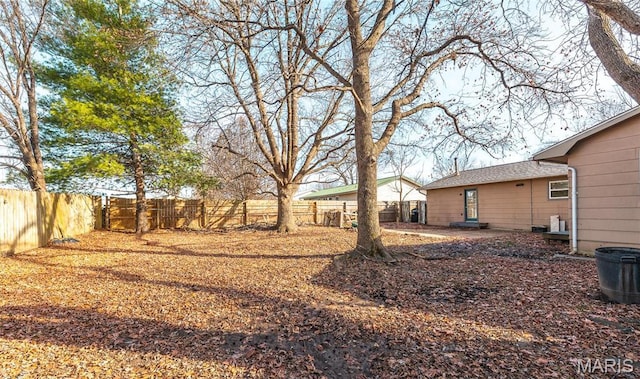 11 Saint Ann Ave, St James, MO 65559 - view of fenced backyard