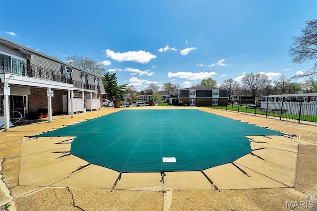 1707 Mayenne Ct Unit B, Saint Louis, MO 63125 - community pool with fence and a patio