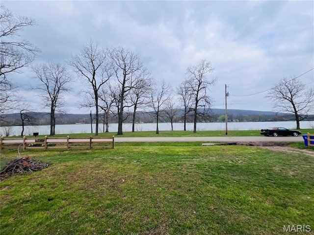1185 W Lakeshore Dr, Bismarck, MO 63624