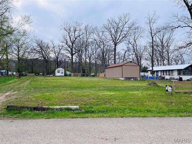 1185 W Lakeshore Dr, Bismarck, MO 63624